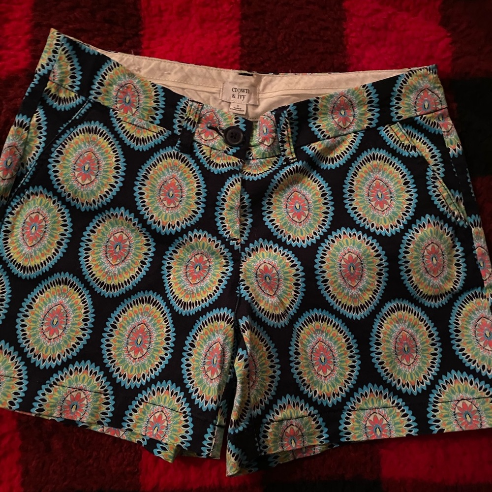 Crown & Ivy Shorts